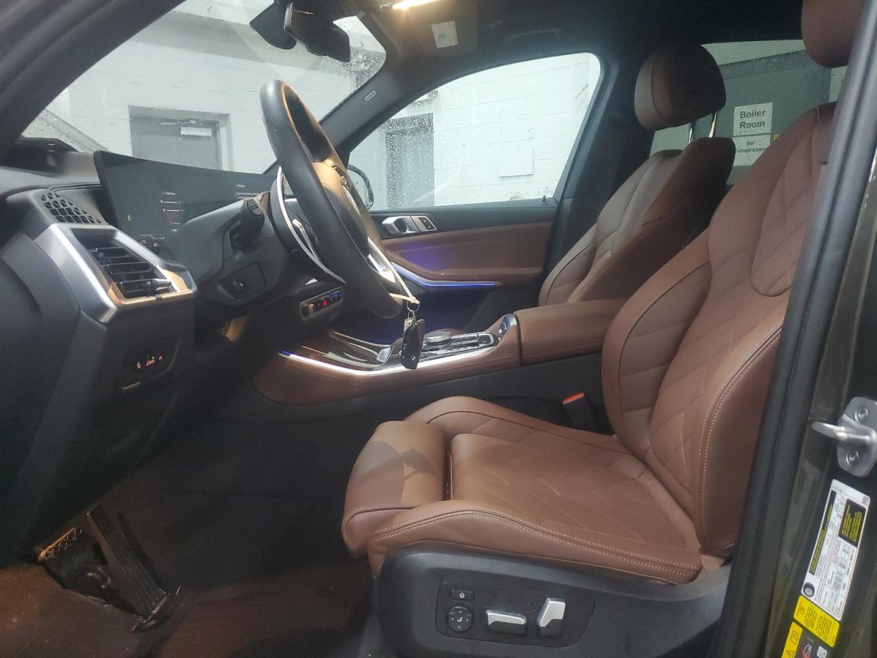2024 BMW X5 xDrive50E - Image 7