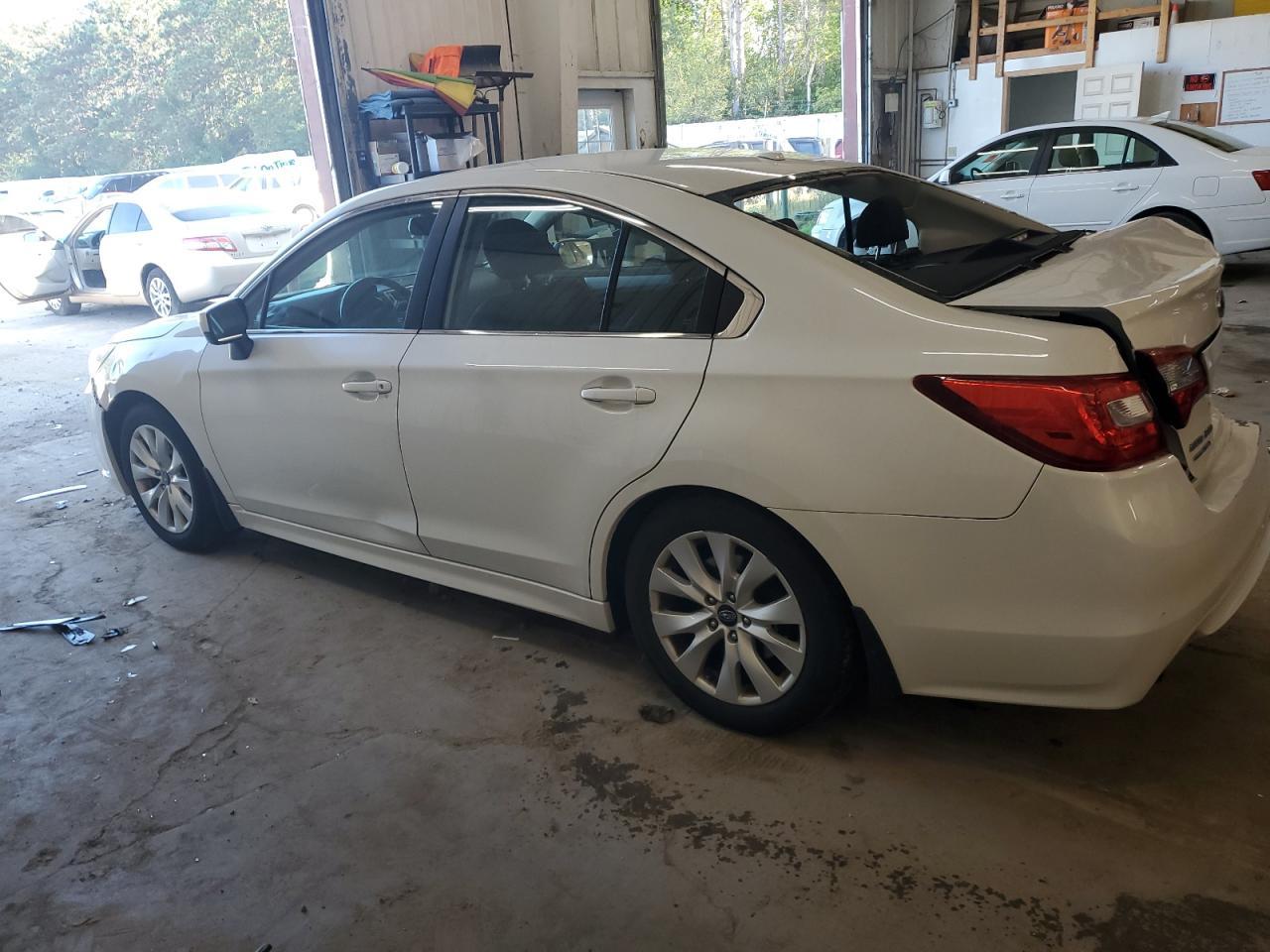 2015 Subaru Legacy 2.5I Premium - Фото 2