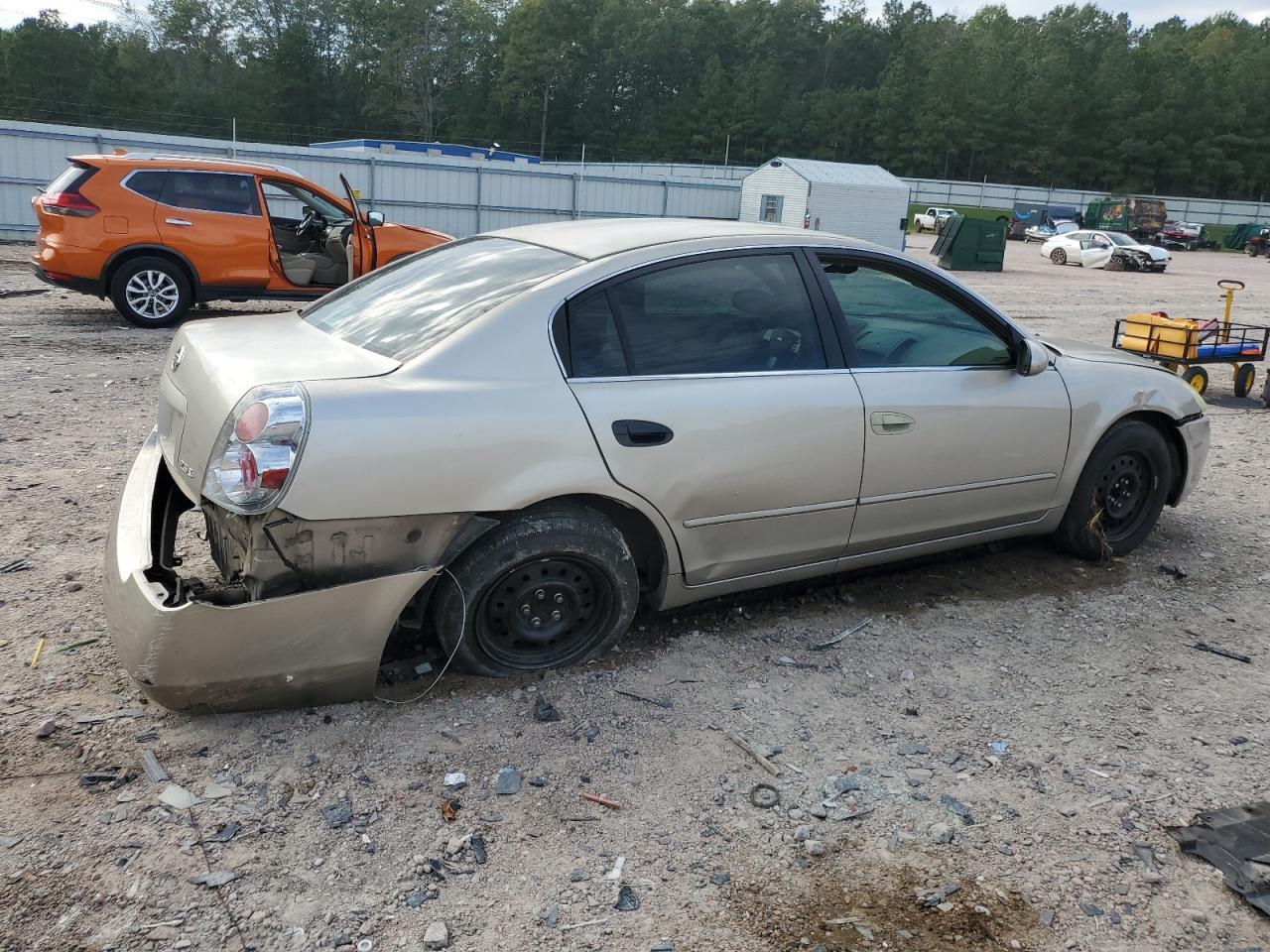 2005 Nissan Altima S - Image 3