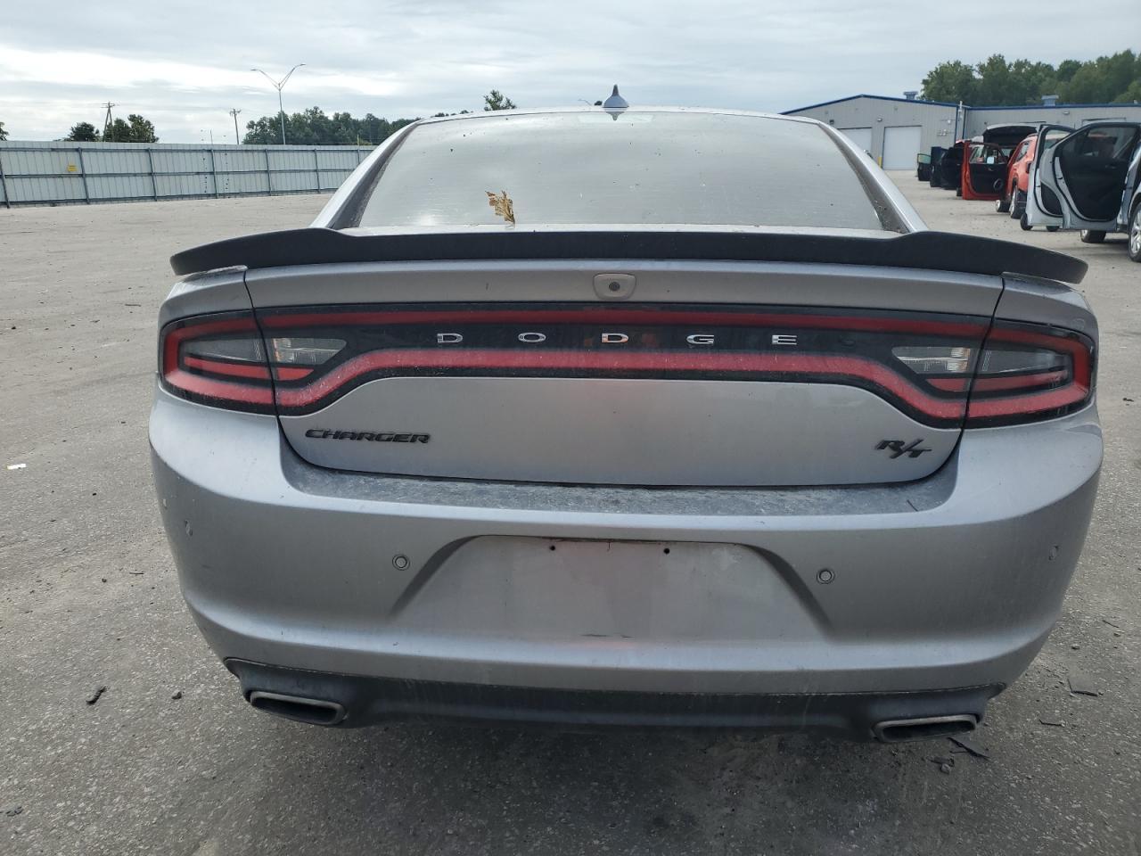 2015 Dodge Charger R/T - Image 6