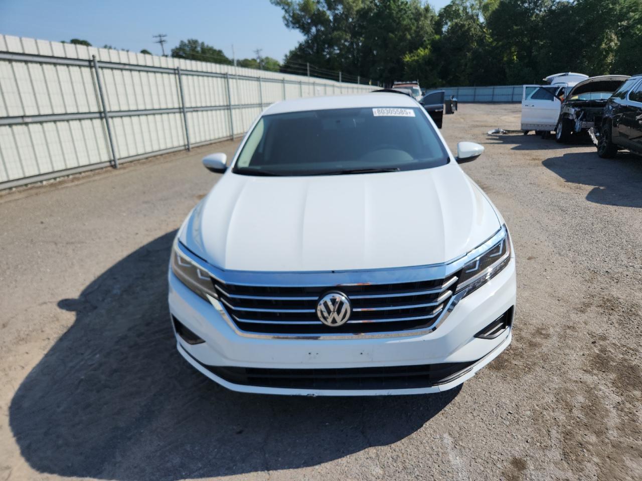2021 Volkswagen Passat S - Фото 5