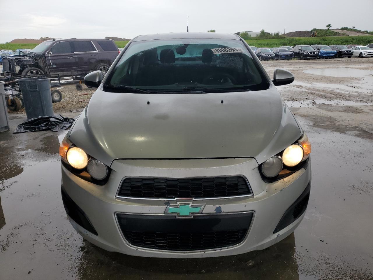 2014 Chevrolet Sonic Lt - Фото 5