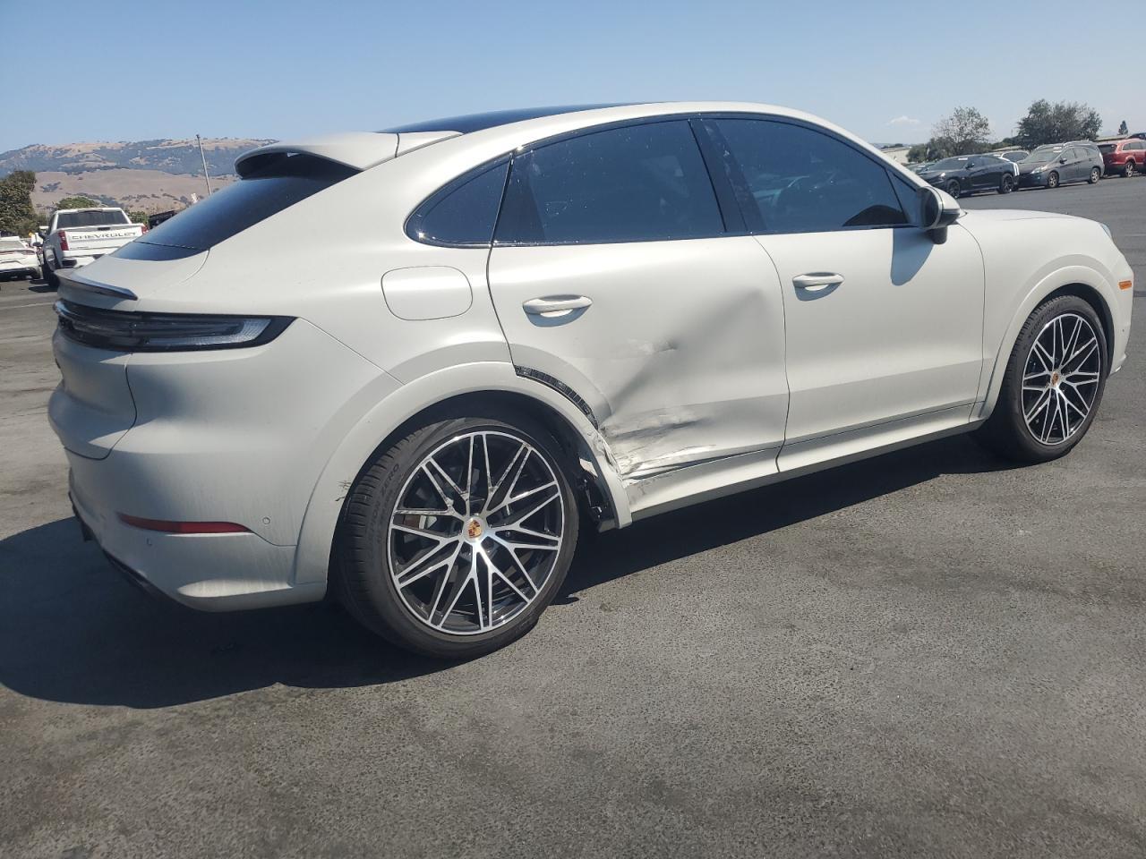 2025 Porsche Cayenne S Coupe - Фото 3