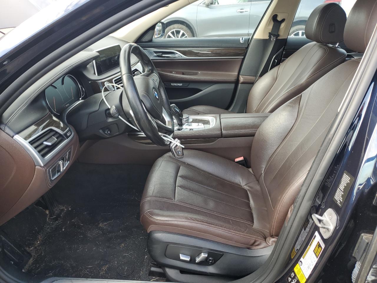2017 BMW 740 Xi - Image 7