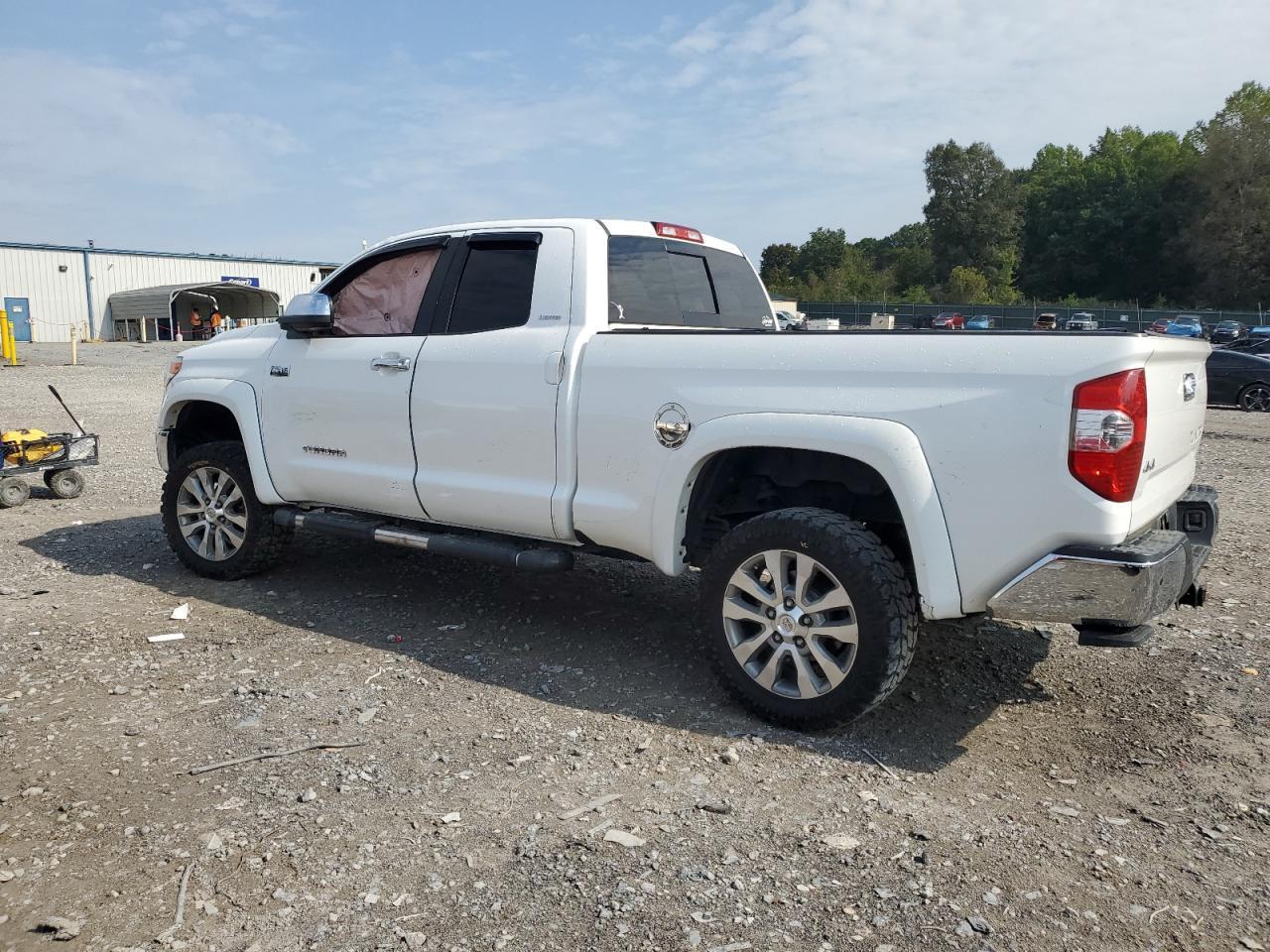 2014 Toyota Tundra Double Cab Limited - Фото 2