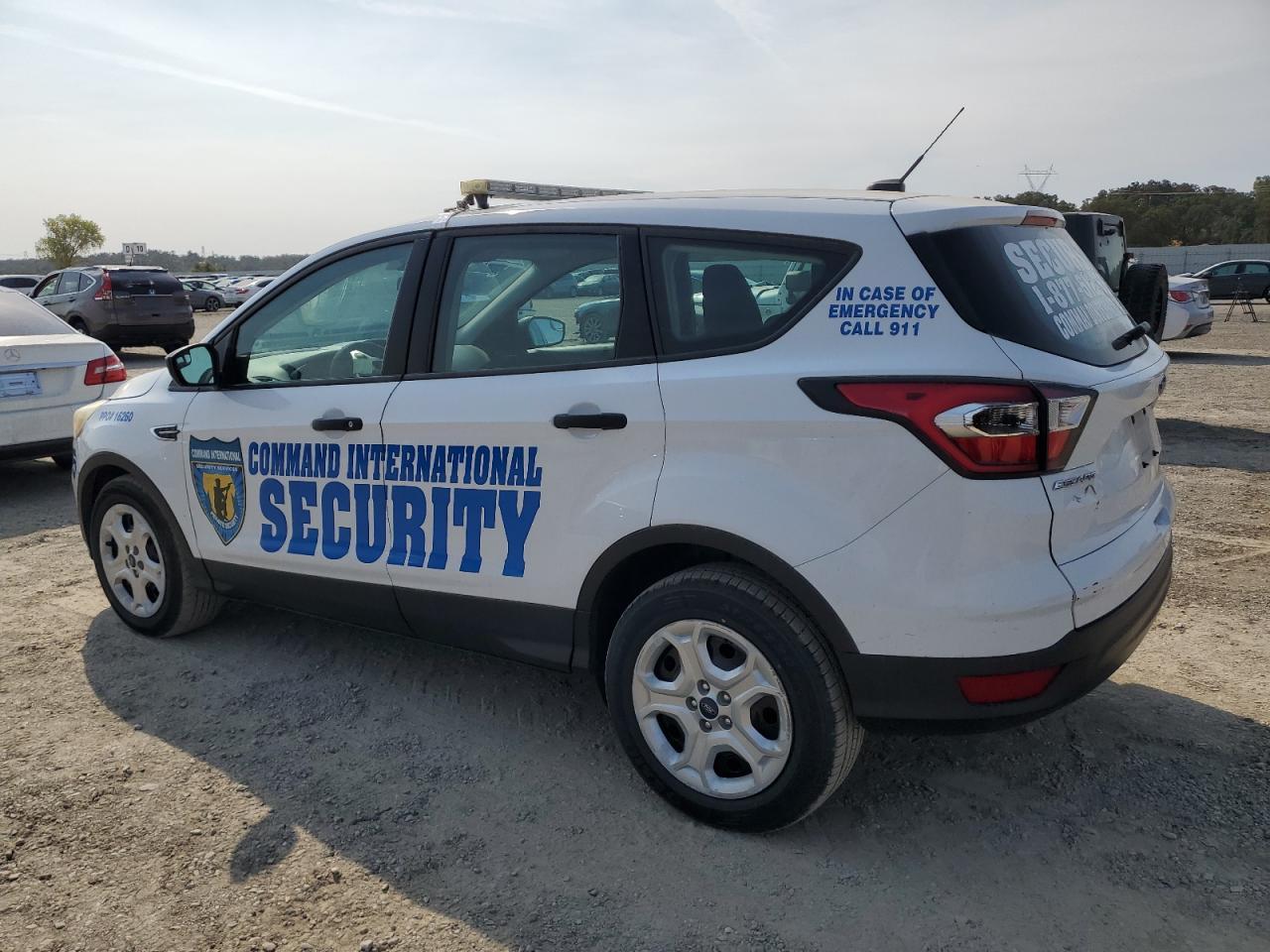 2017 Ford Escape S - Фото 2