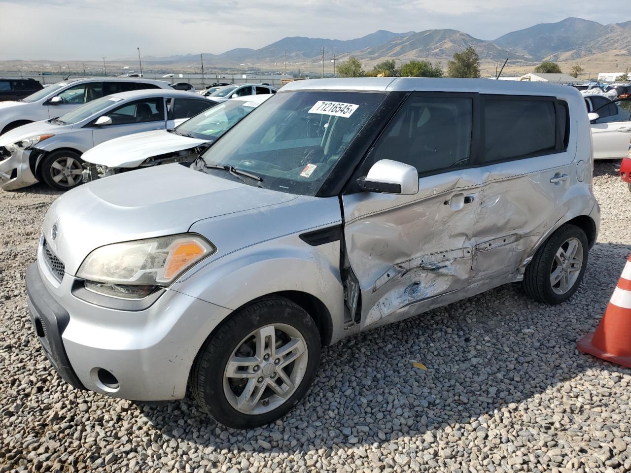 2011 Kia Soul +