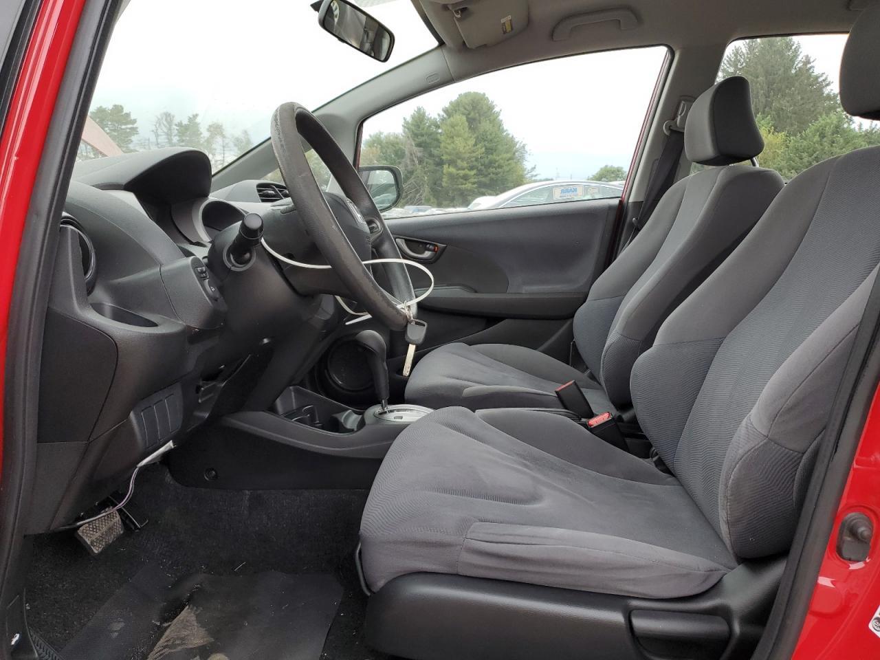 2010 Honda Fit - Фото 7