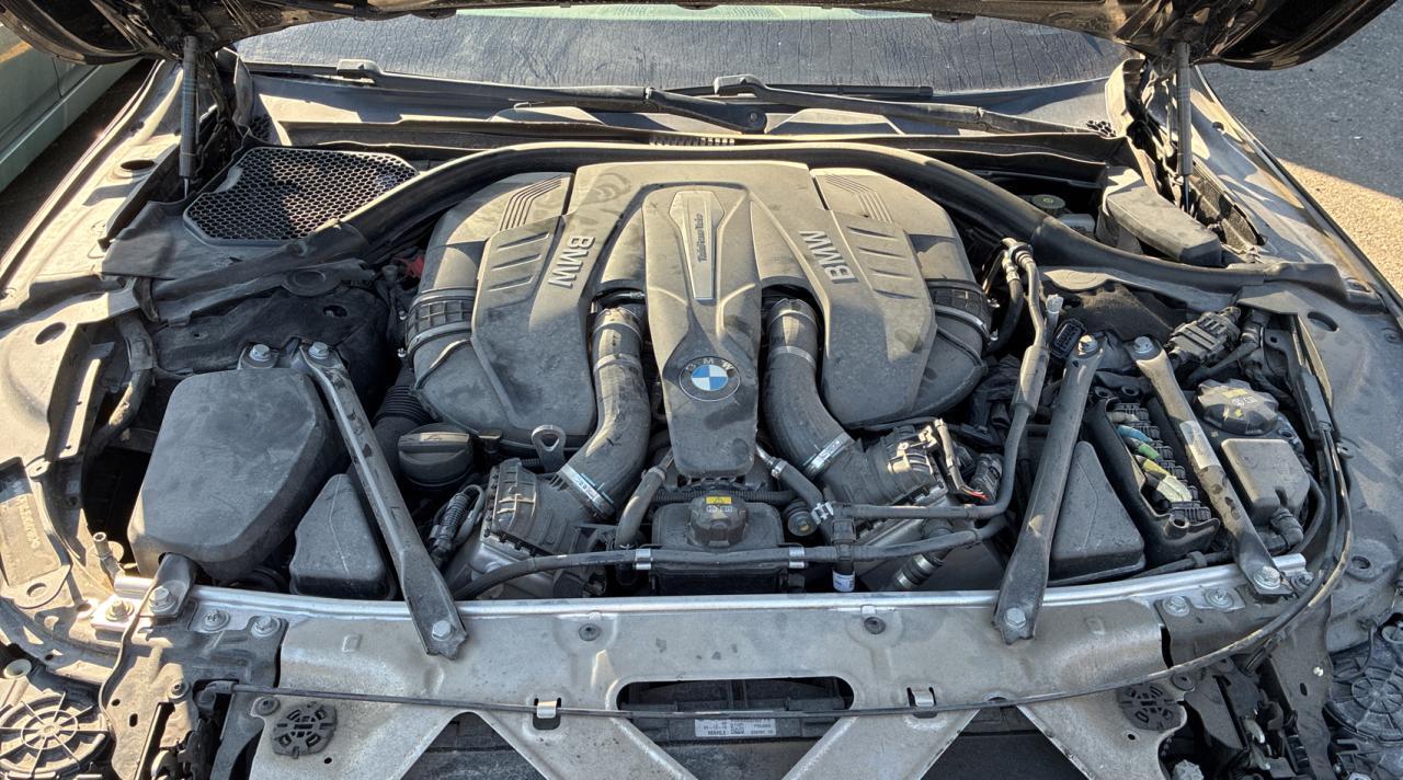2017 BMW 750 I - Image 7