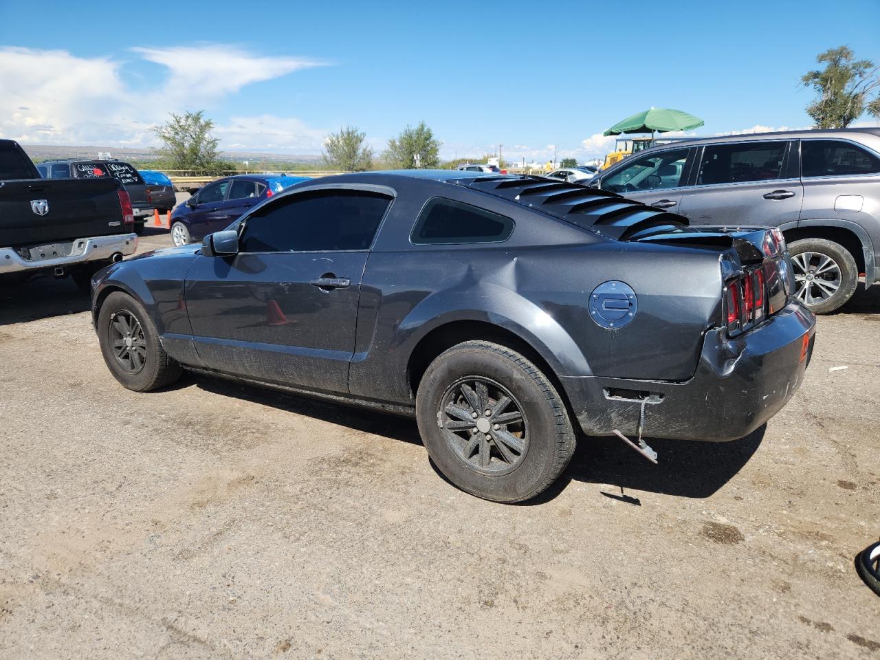 2007 Ford Mustang - Фото 2