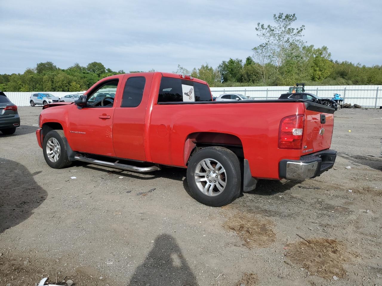2008 Chevrolet Silverado K1500 - Фото 2