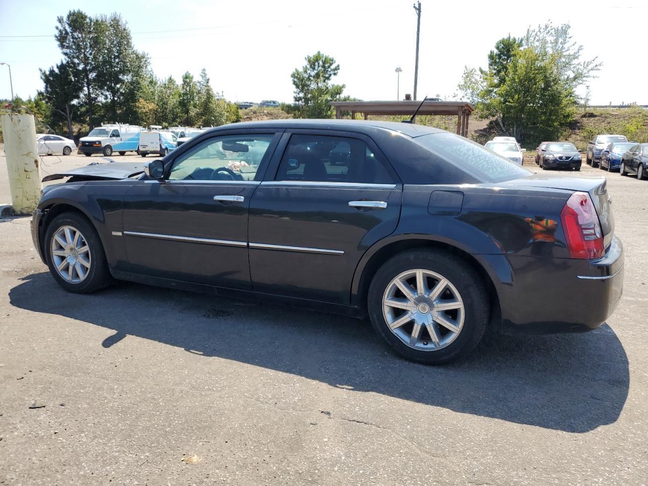 2008 Chrysler 300 Touring - Фото 2