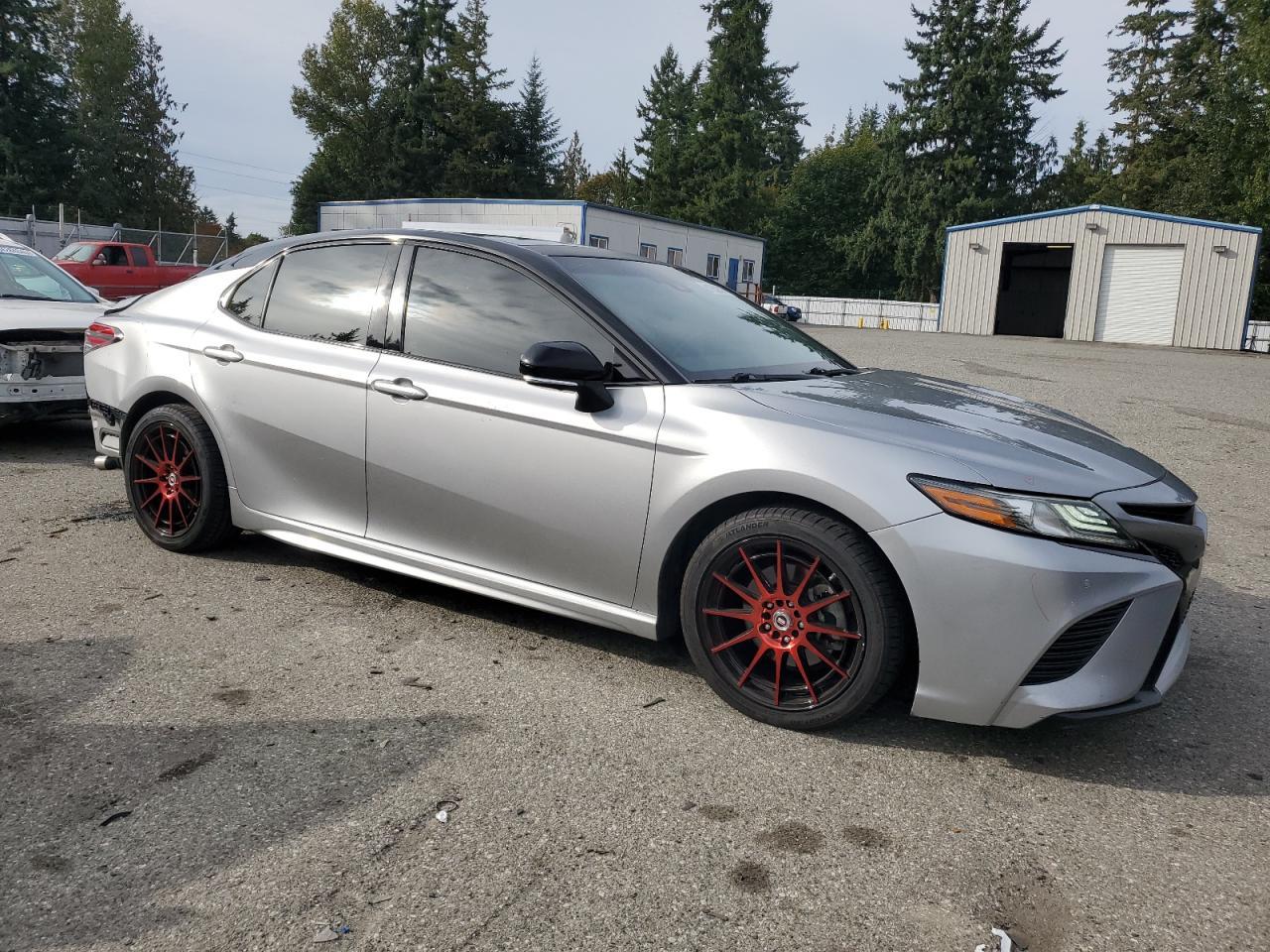 2019 Toyota Camry Xse - Фото 4