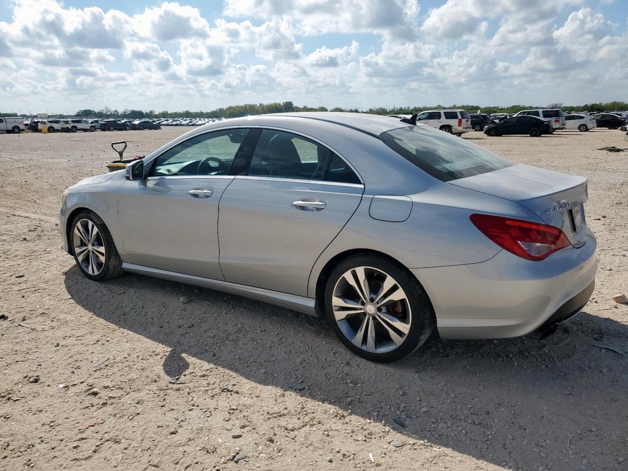 2014 Mercedes-Benz Cla 250 - Фото 2