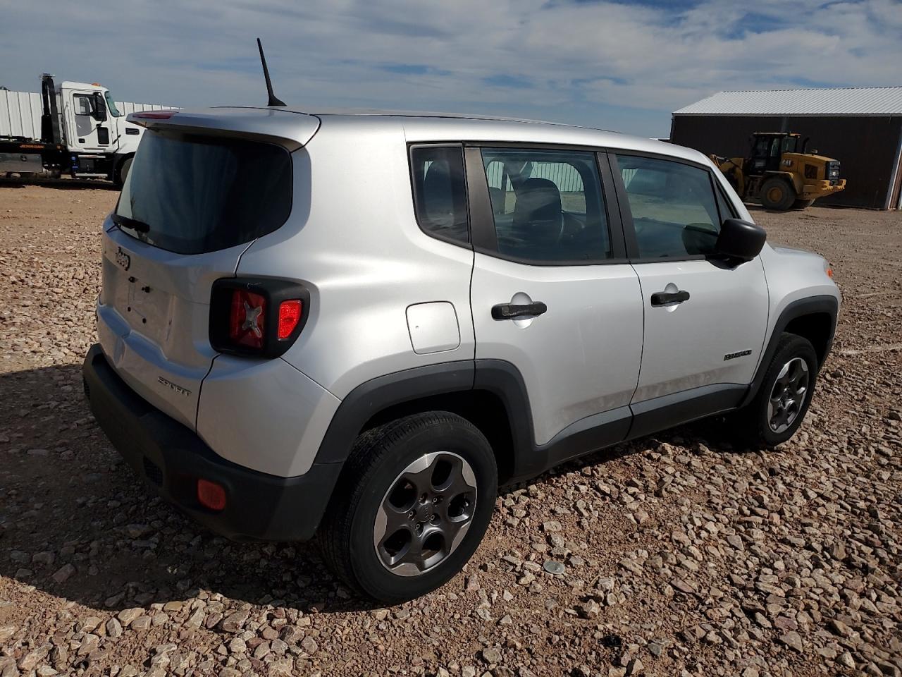 2015 Jeep Renegade Sport - Фото 3