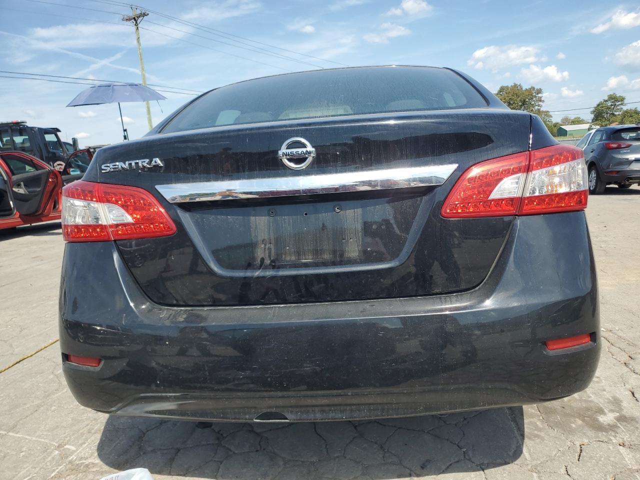 2015 Nissan Sentra S - Image 6