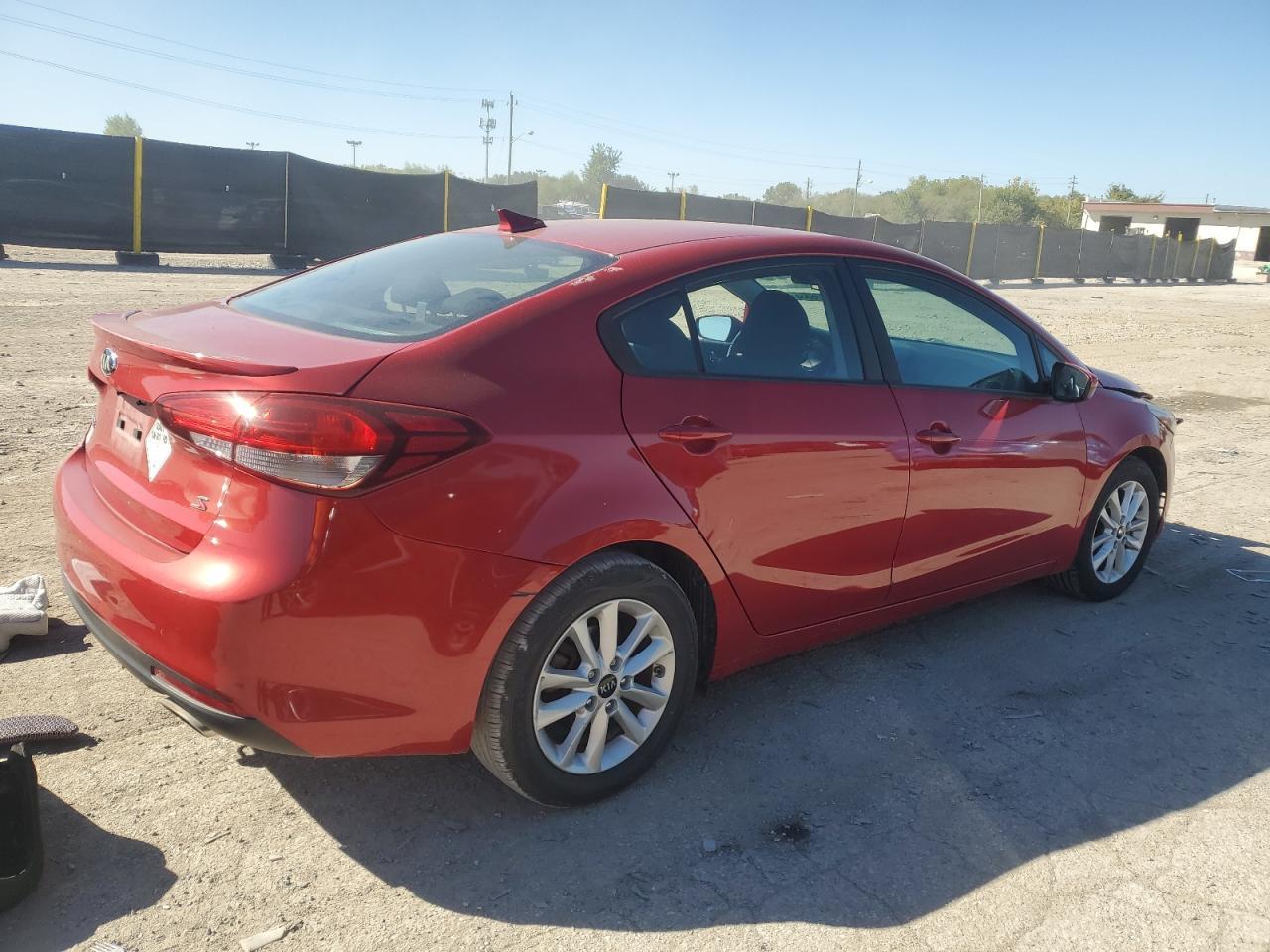 2017 Kia Forte Lx - Фото 3