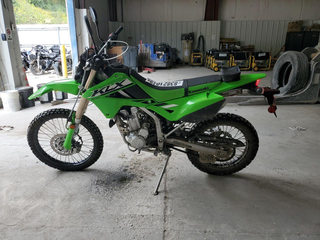 2025 Kawasaki Klx300 F - Image 3