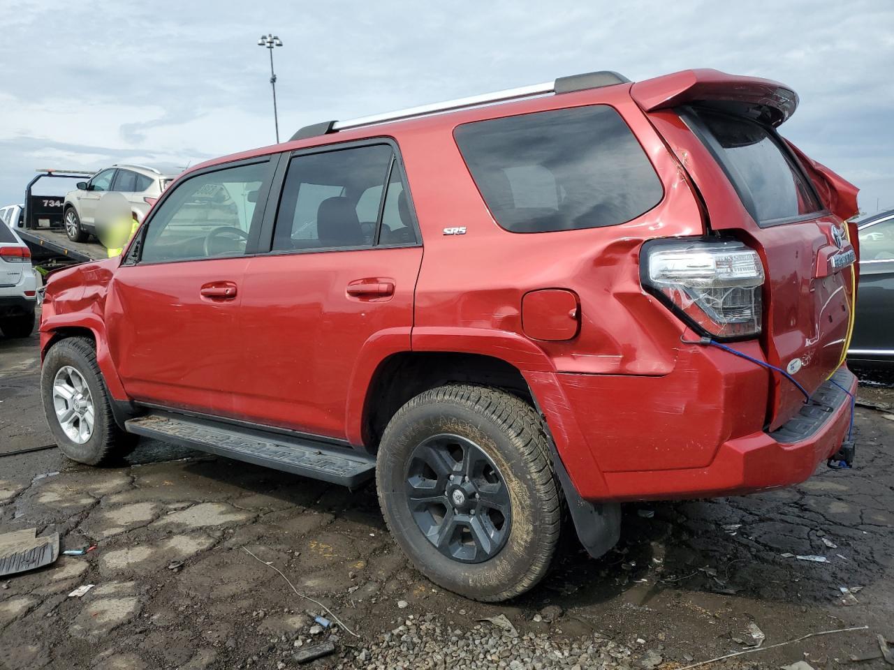 2022 Toyota 4Runner Sr5/Sr5 Premium - Image 2