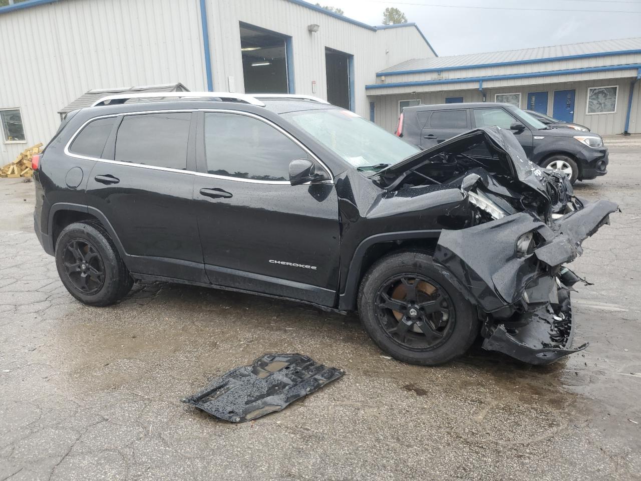 2016 Jeep Cherokee Latitude - Фото 4