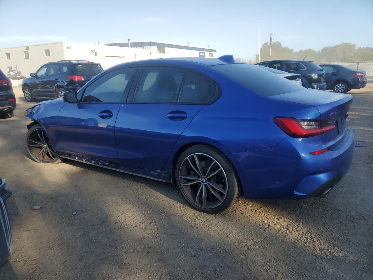 2019 BMW 330Xi - Image 2