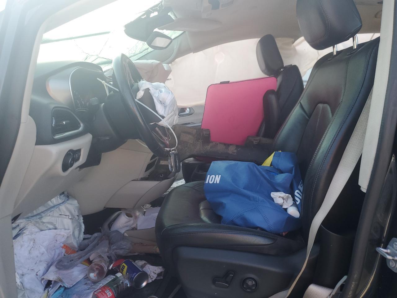 2020 Chrysler Pacifica Touring L - Фото 7