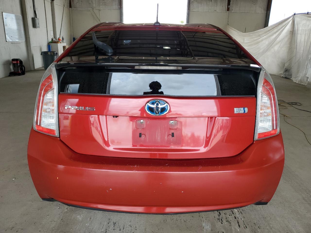2013 Toyota Prius - Фото 6