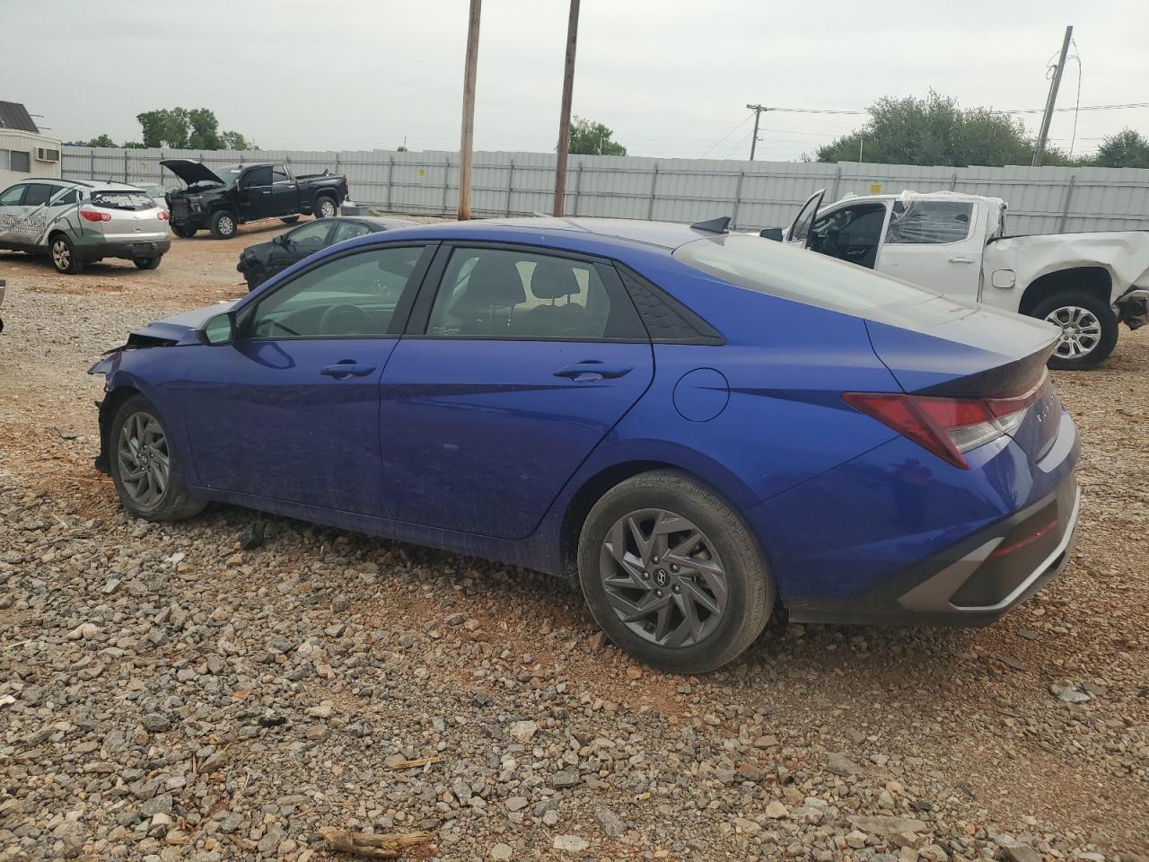 2024 Hyundai Elantra Sel - Фото 2
