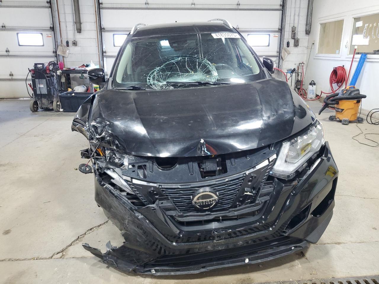 2019 Nissan Rogue S - Фото 5
