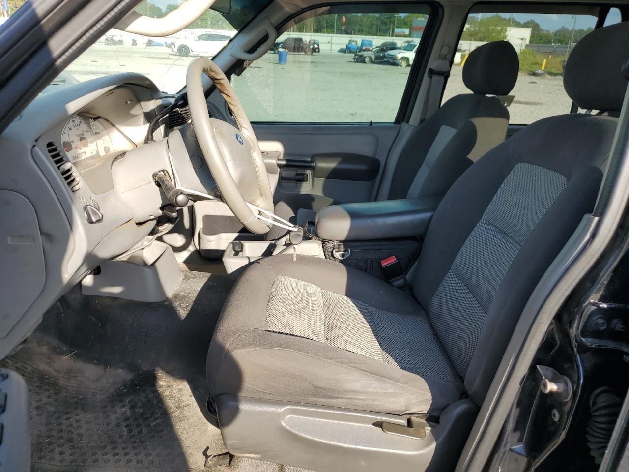 2003 Ford Explorer Sport Trac - Фото 7