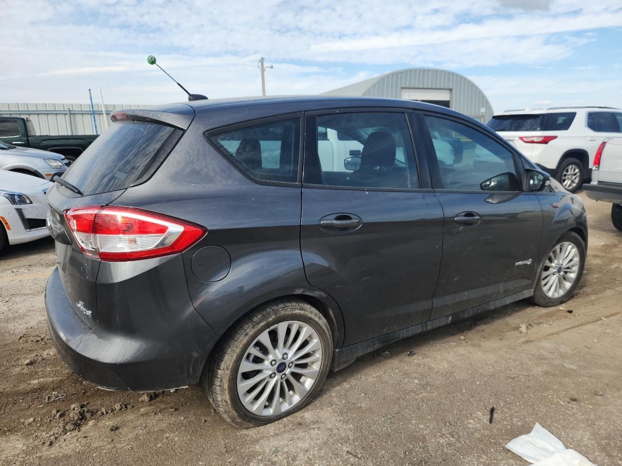 2017 Ford C-Max Se - Image 3