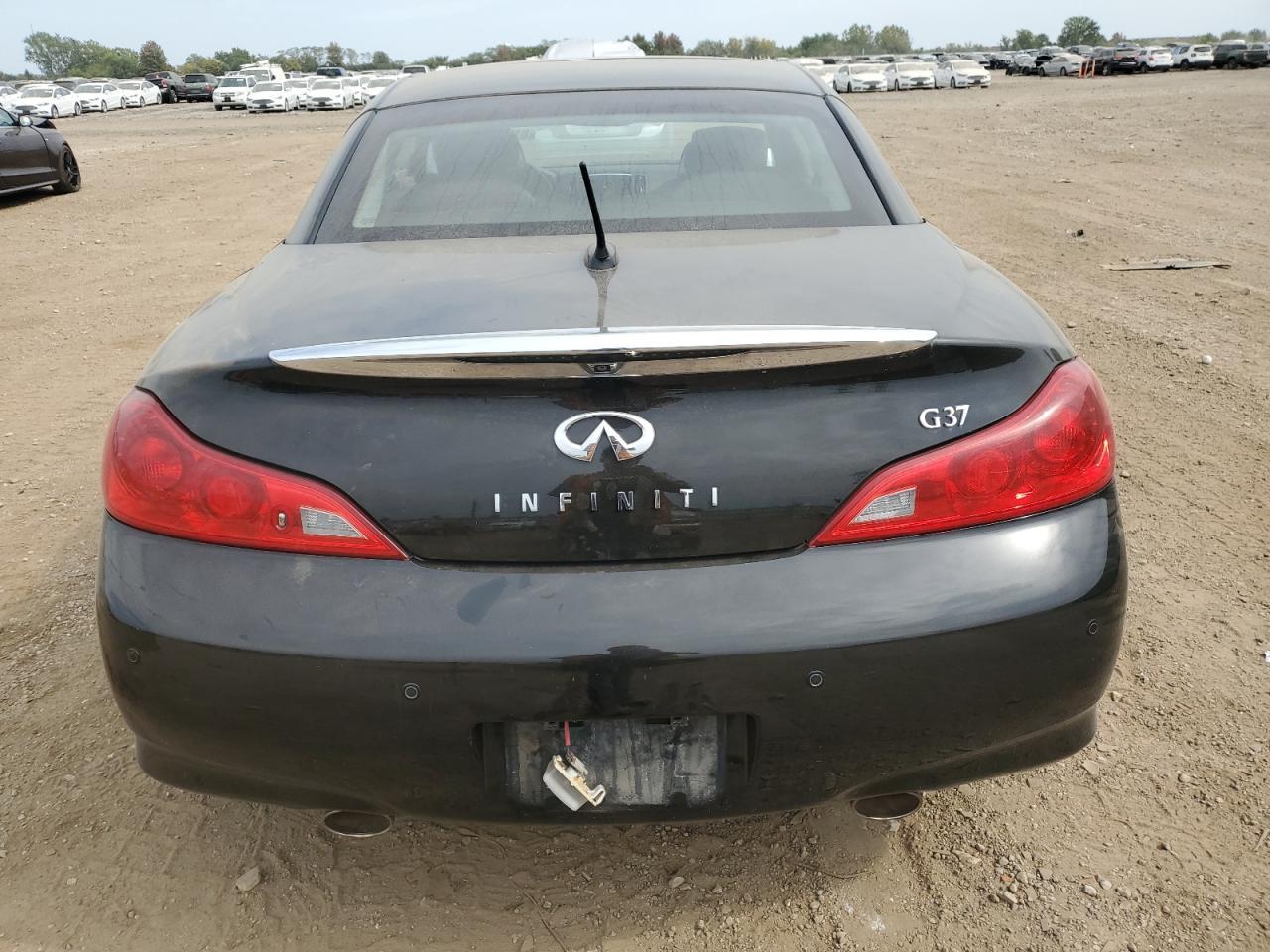 2011 Infiniti G37 Base - Image 6