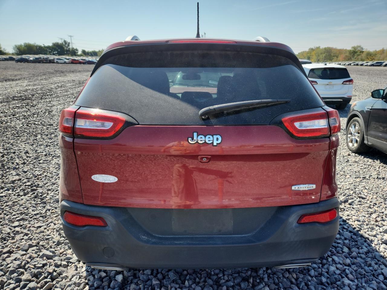 2015 Jeep Cherokee Latitude - Image 6