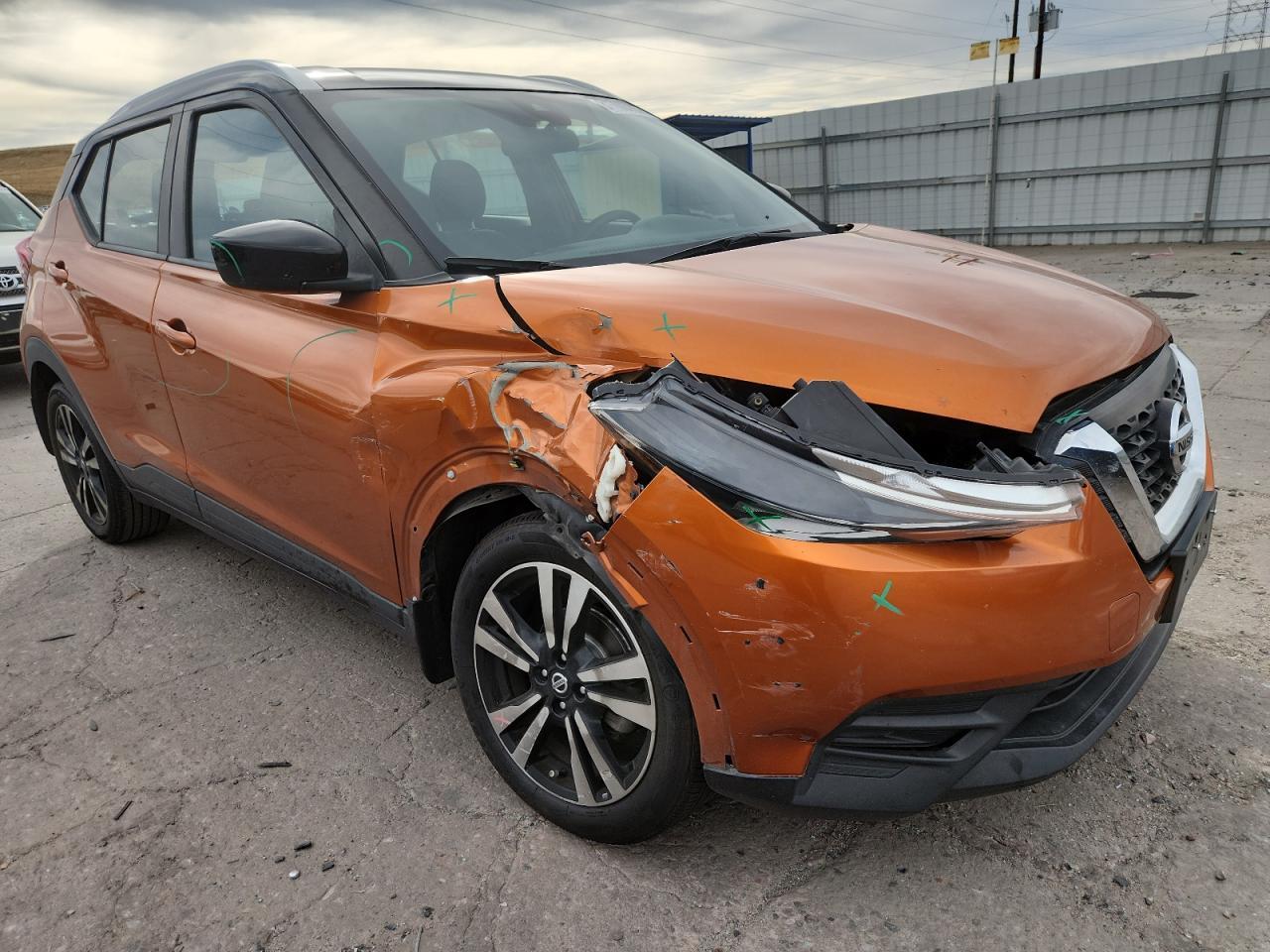 2020 Nissan Kicks Sv - Image 4