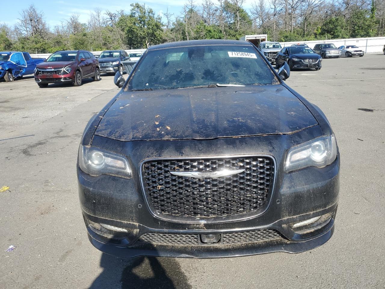 2018 Chrysler 300 S - Фото 5