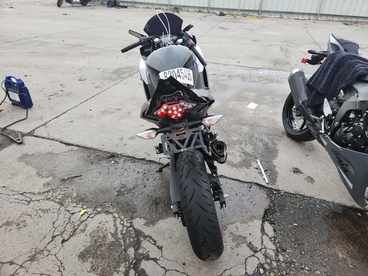 2025 Kawasaki Ex500 - Image 4