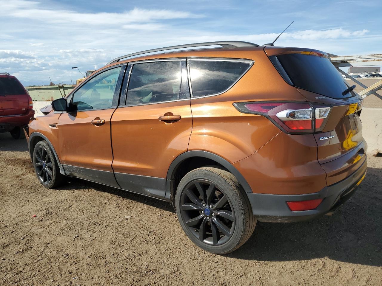 2017 Ford Escape Titanium - Фото 2