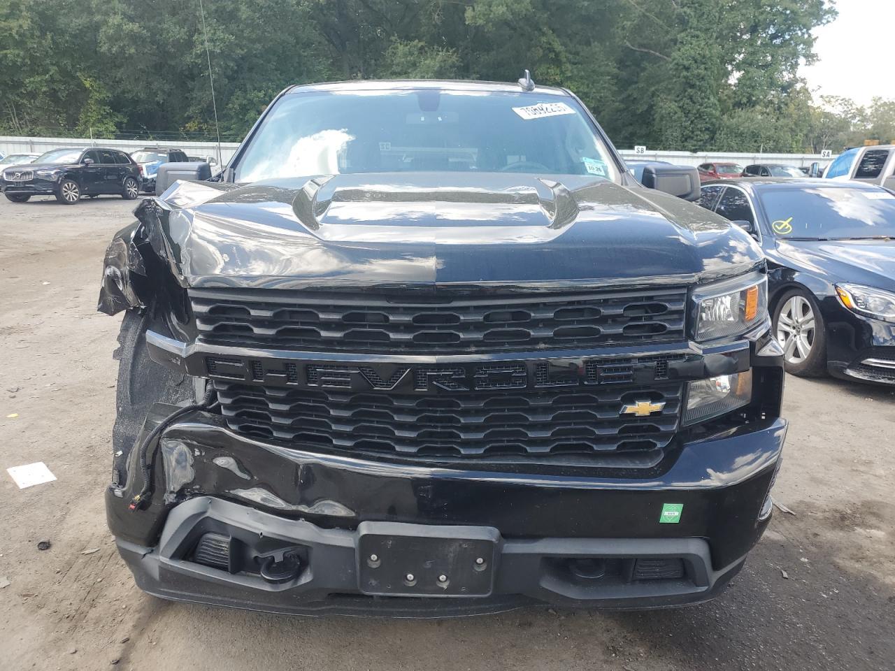 2021 Chevrolet Silverado K1500 Custom - Image 5