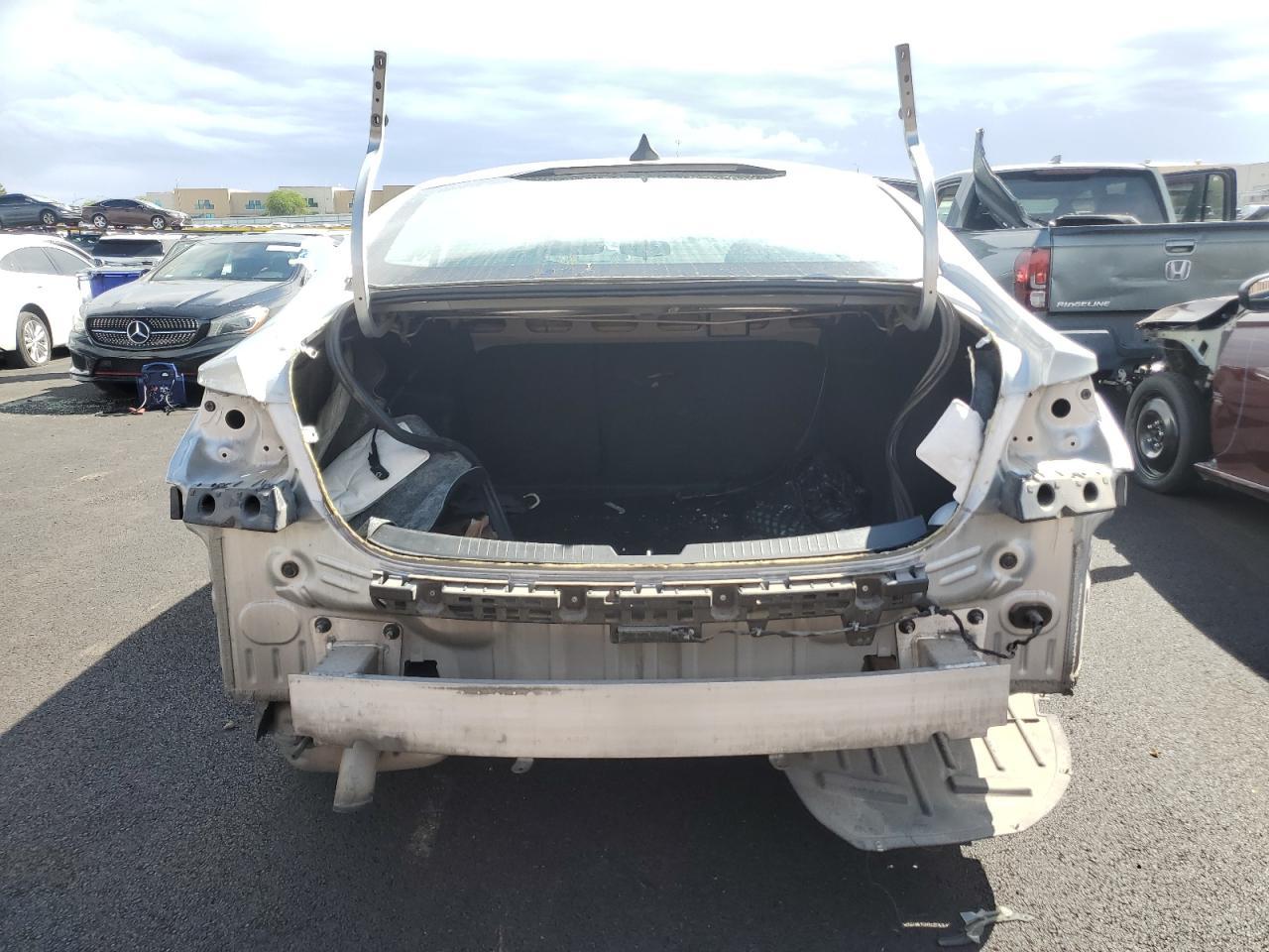 2016 Chevrolet Malibu Ls - Фото 6