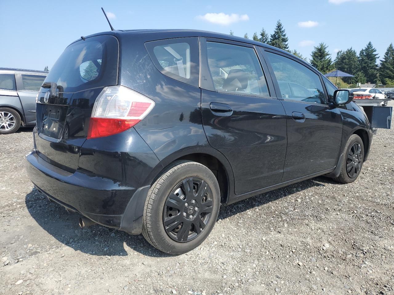 2013 Honda Fit - Image 3