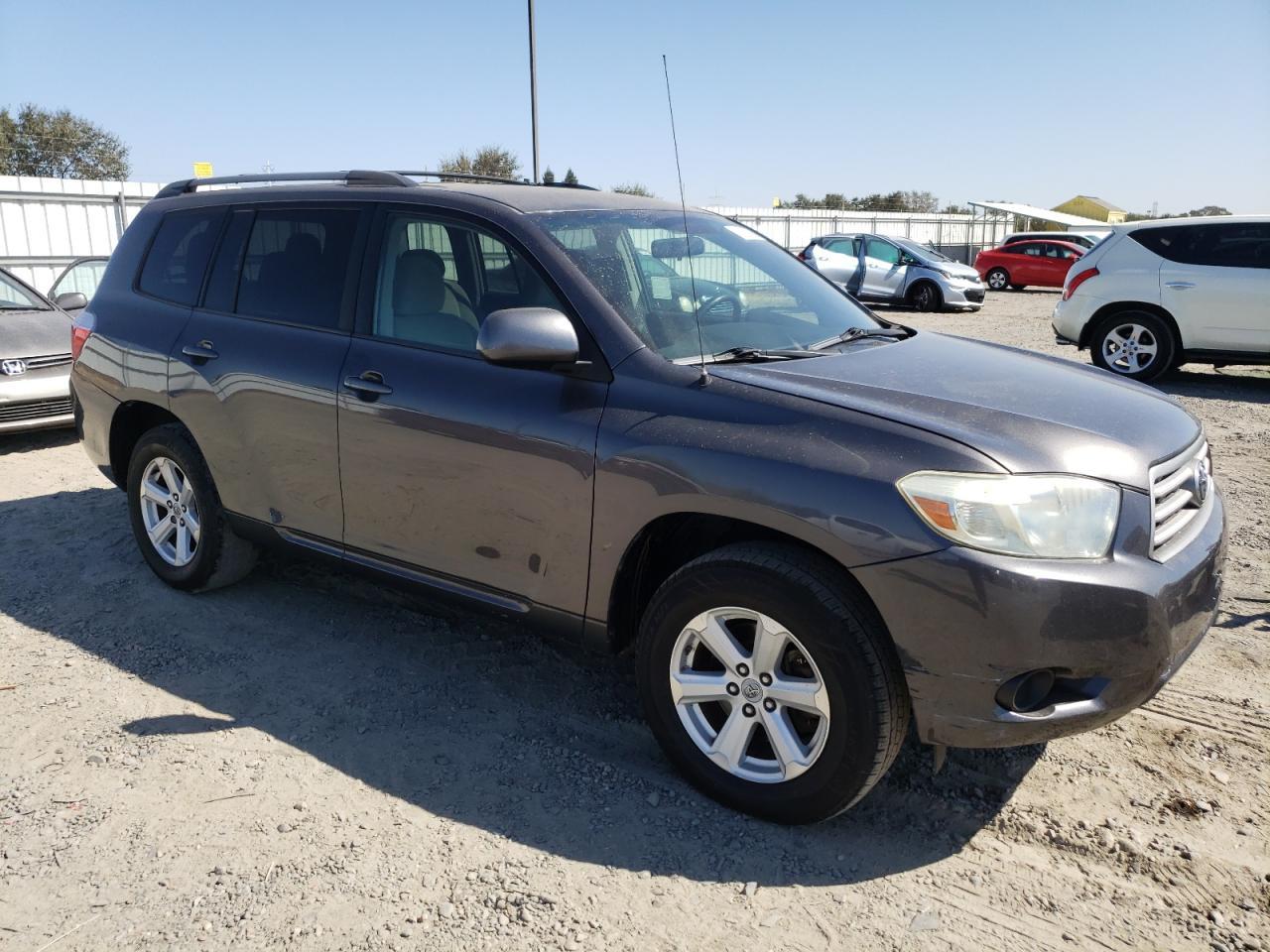 2010 Toyota Highlander - Image 4