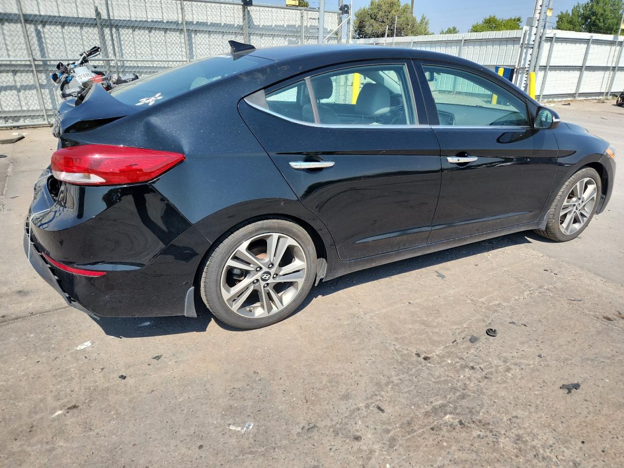 2017 Hyundai Elantra Se - Фото 3