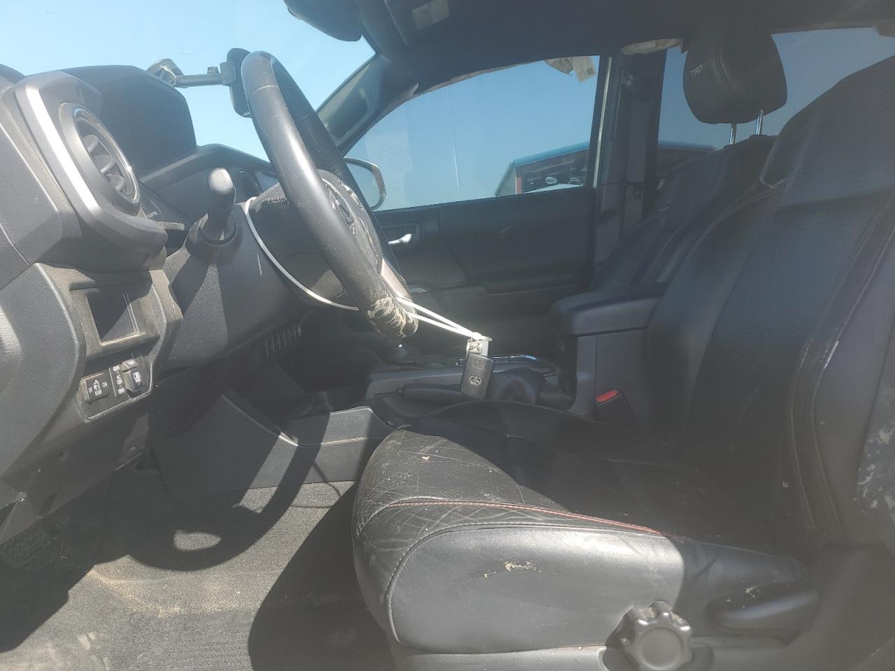 2017 Toyota Tacoma Double Cab - Фото 7