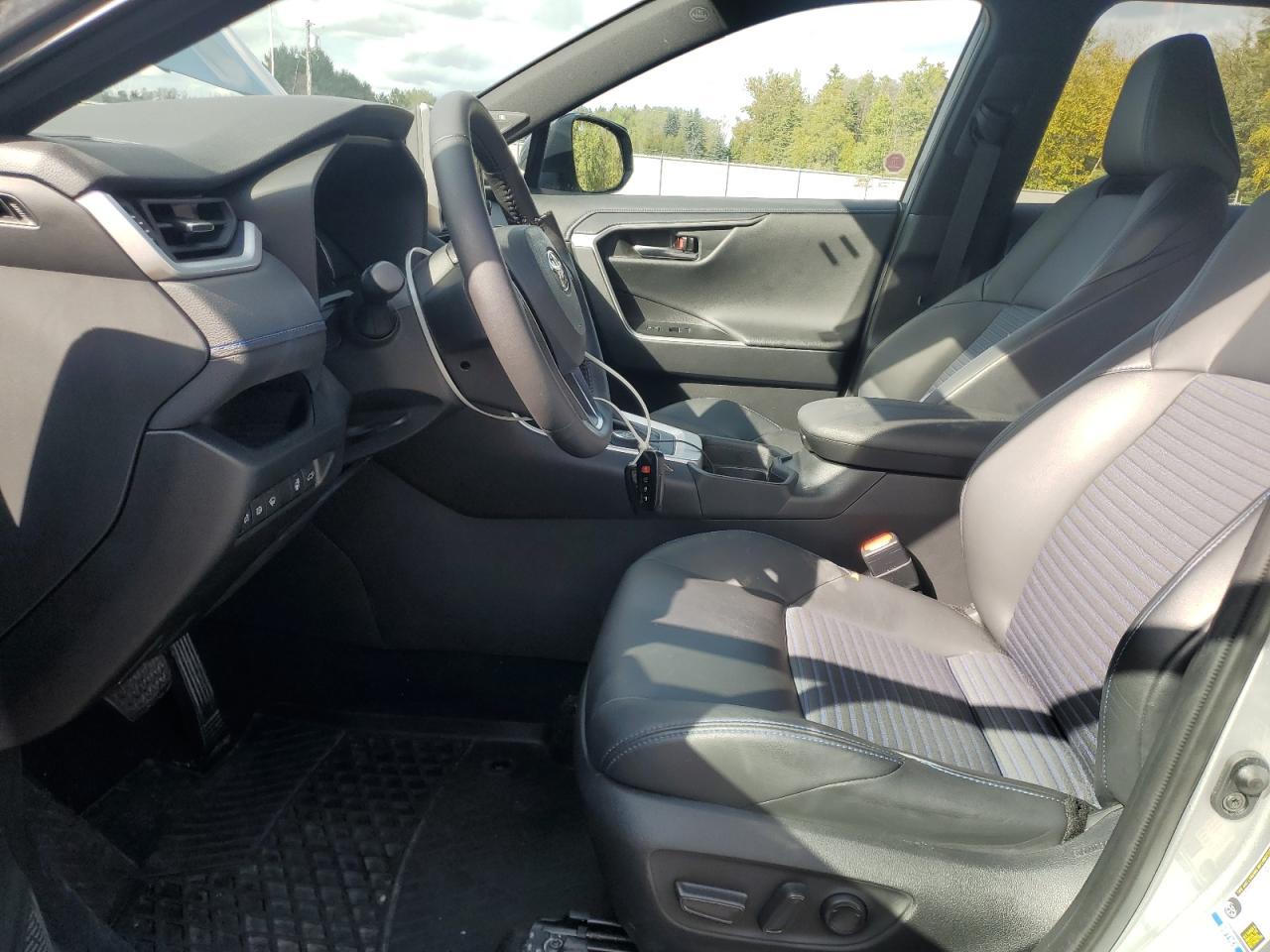 2021 Toyota Rav4 Xle - Image 7