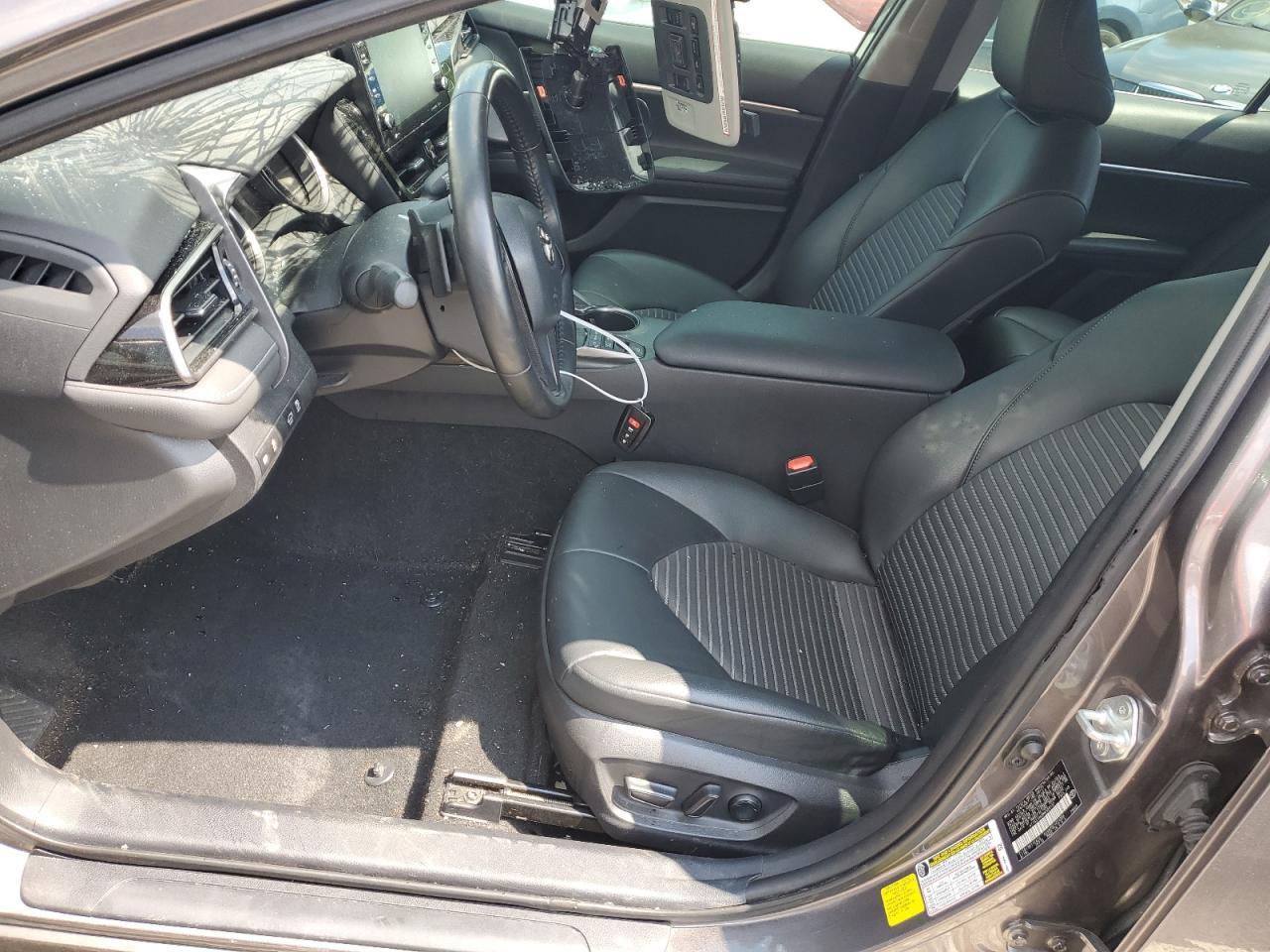 2021 Toyota Camry Se - Фото 7