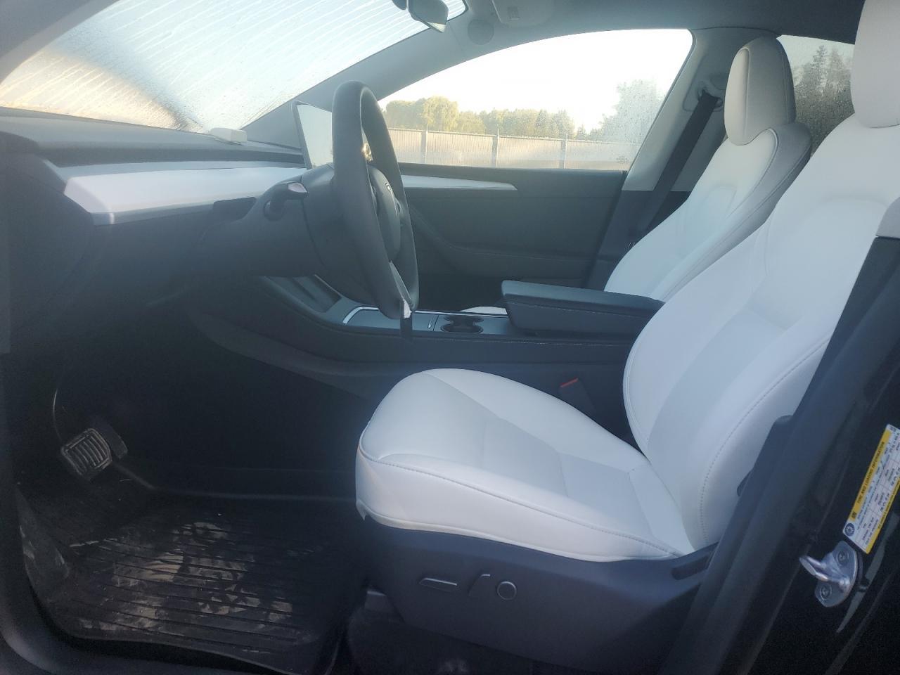 2024 Tesla Model Y - Фото 7