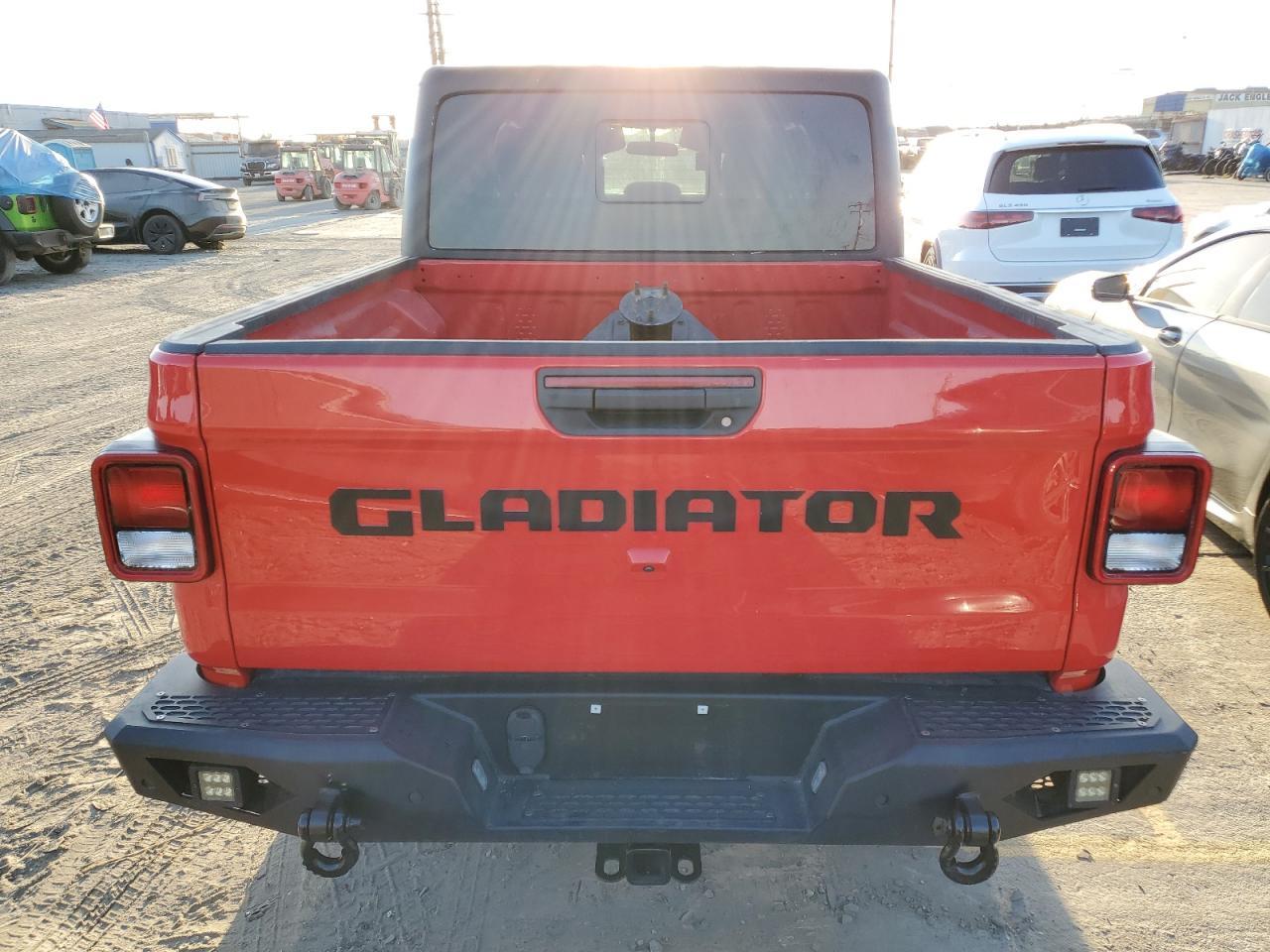 2022 Jeep Gladiator Sport - Фото 6