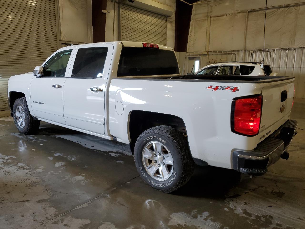 2017 Chevrolet Silverado K1500 Lt - Фото 2