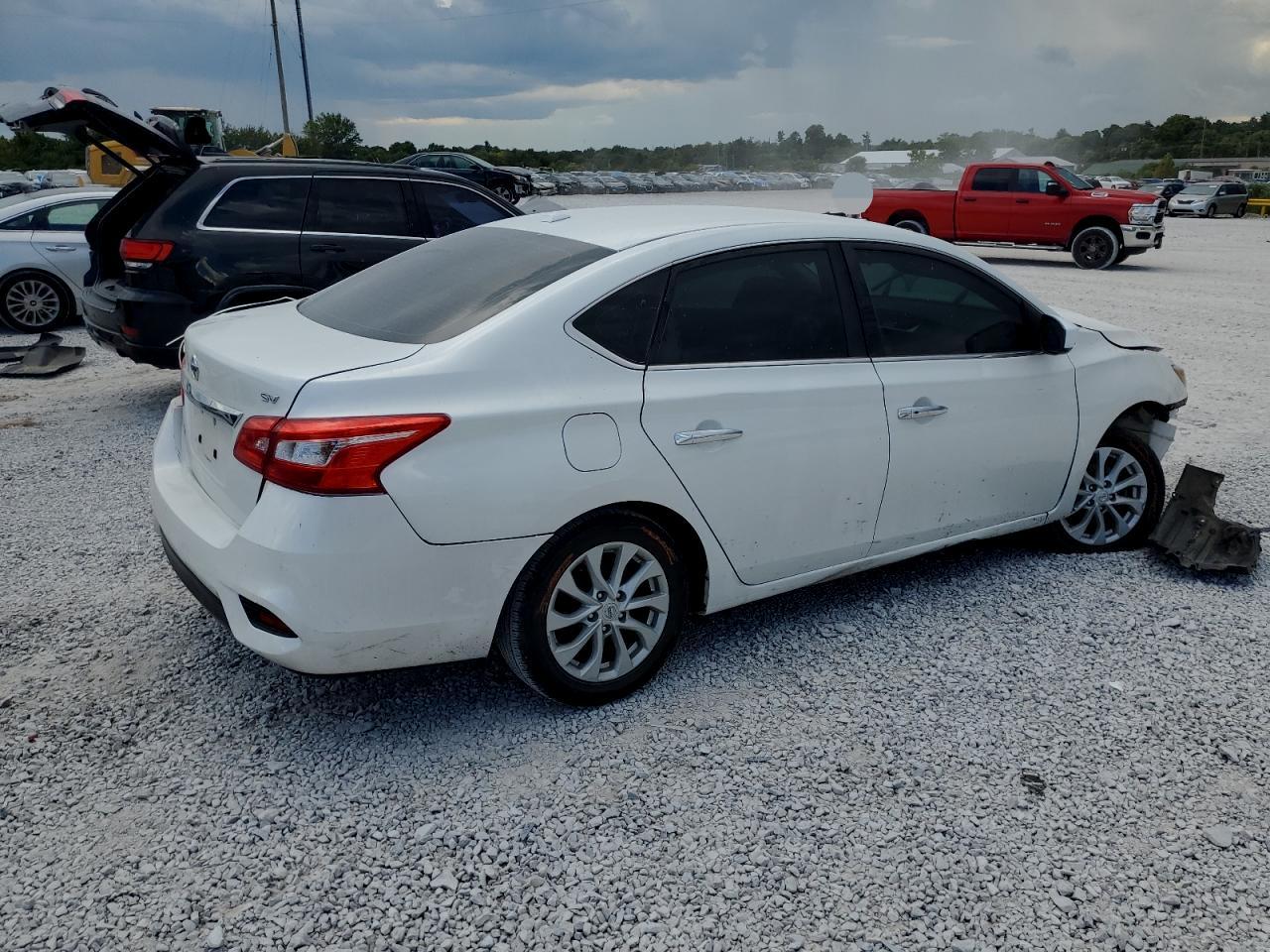 2019 Nissan Sentra S - Фото 3