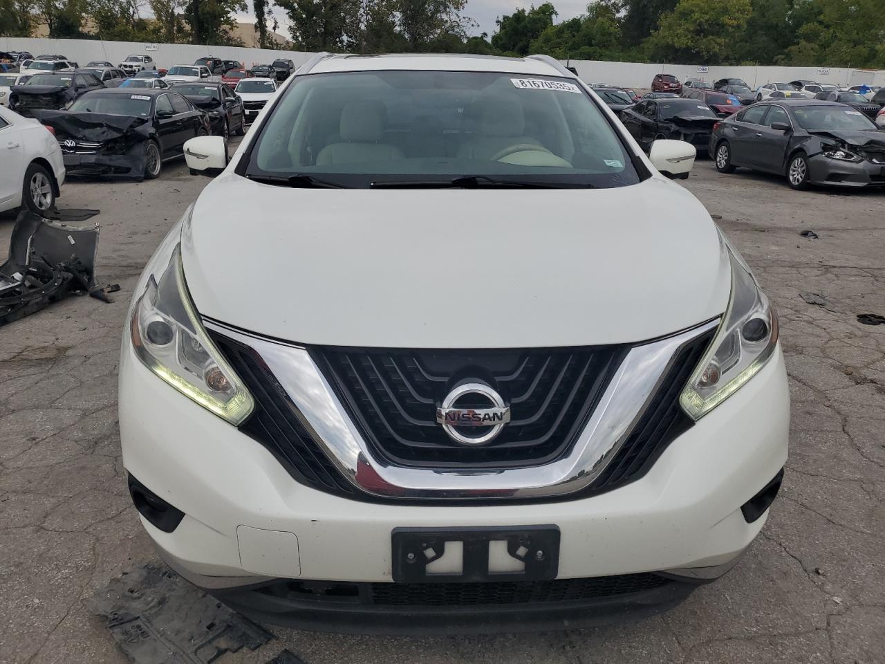 2015 Nissan Murano S - Image 5